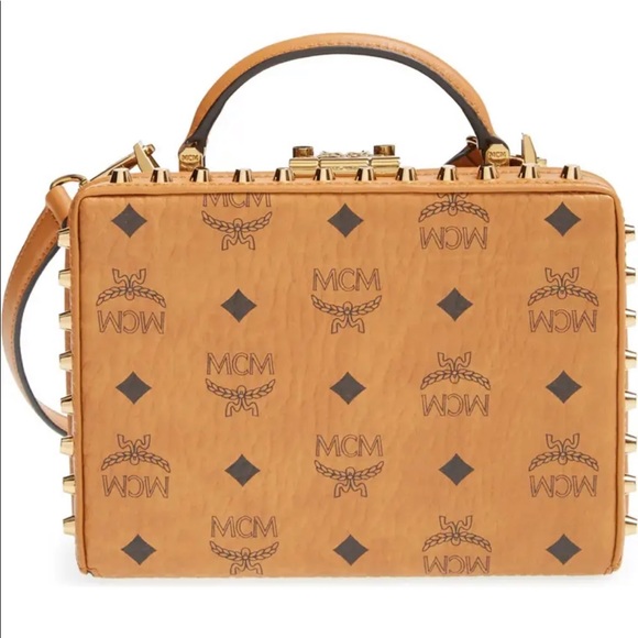 MCM Handbags - 🎉2X HP🎉PRICE⬇️MCM Visetos Studded Berlin Box Bag